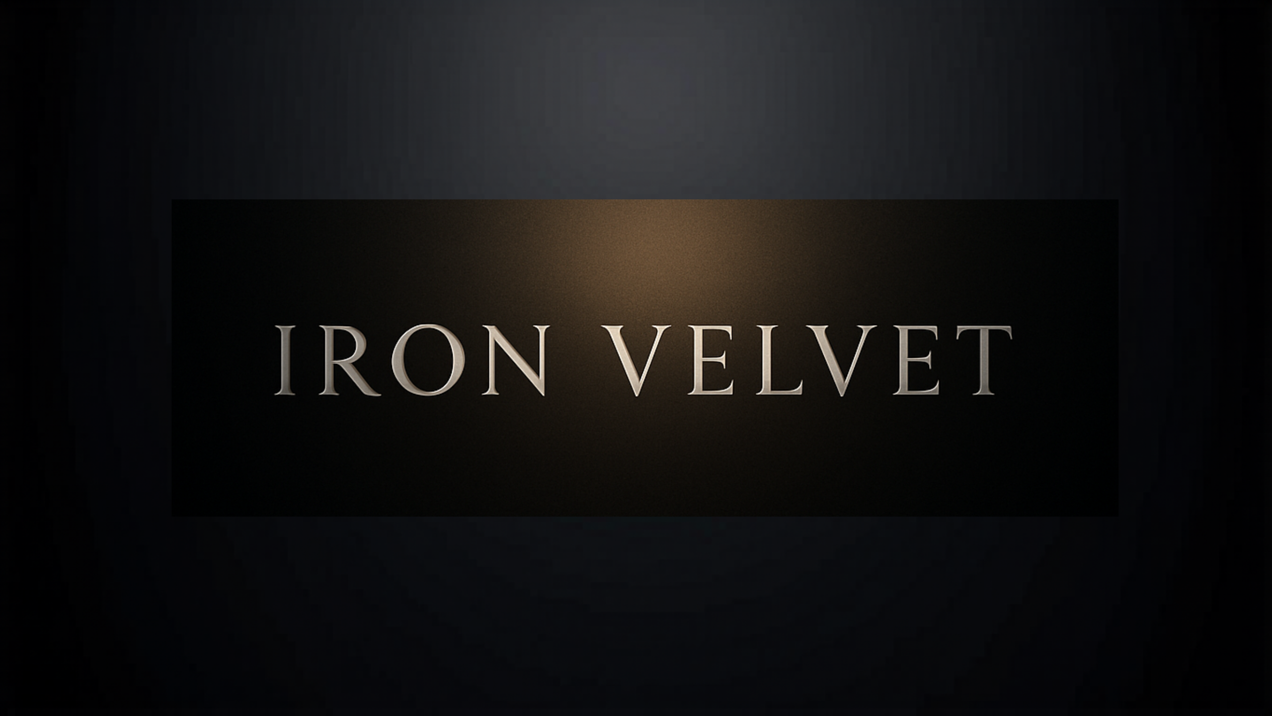 iron-velvet.eu